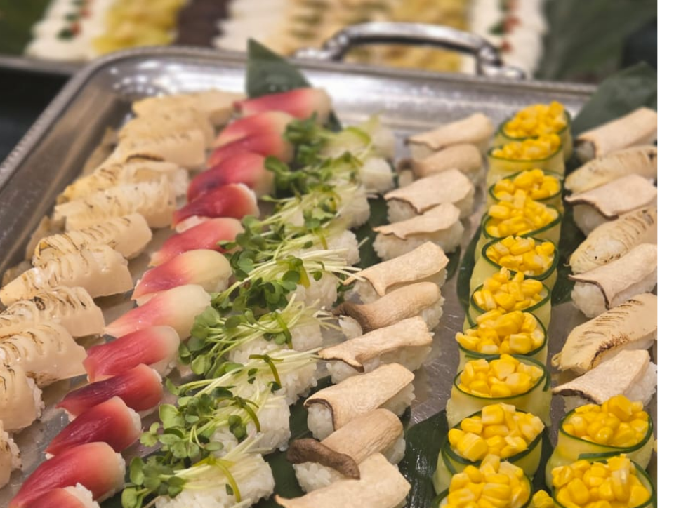 宗教上の食事制限に配慮して用意された特別な寿司メニュー